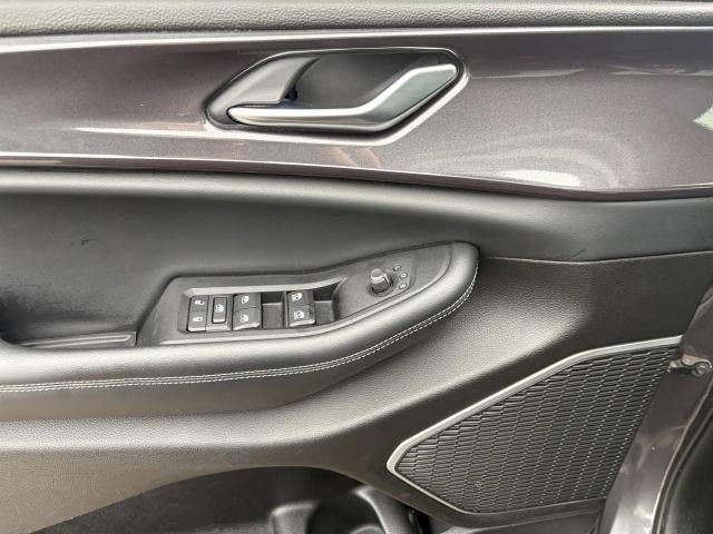 2022 Jeep Grand Cherokee L Altitude 4x4