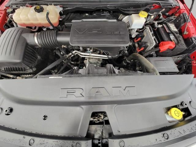 2021 RAM 1500 Big Horn 4x4 Crew Cab 5'7 Box