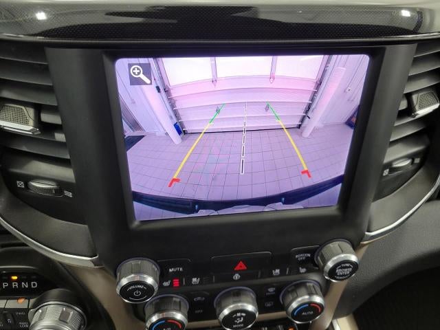 2019 RAM 1500 Laramie 4x4 Crew Cab 5'7 Box