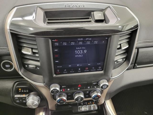 2019 RAM 1500 Laramie 4x4 Crew Cab 5'7 Box