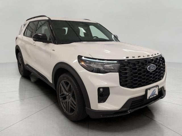 2025 Ford Explorer ST-Line 4WD