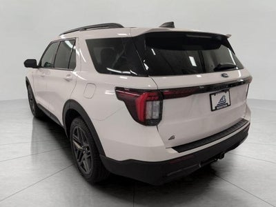 2025 Ford Explorer ST-Line 4WD