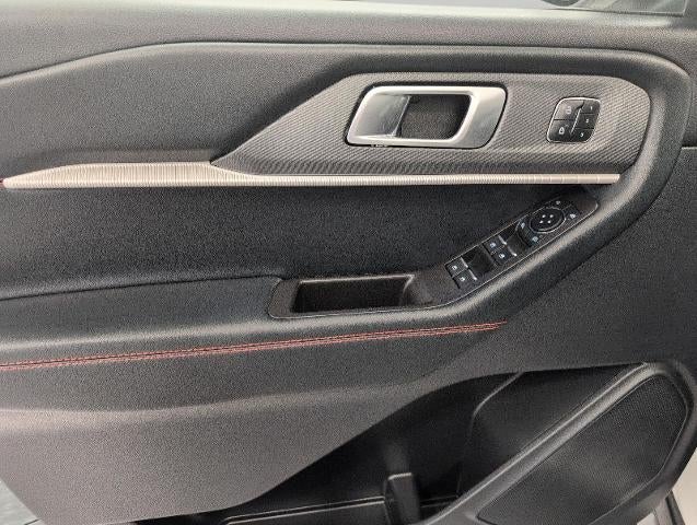 2025 Ford Explorer ST-Line 4WD