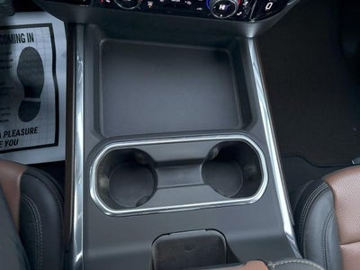 2025 Chevrolet Silverado 3500 HD 4WD Crew Cab 159 High Country