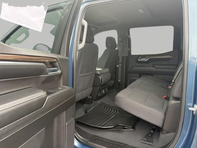 2024 Chevrolet Silverado 1500 4WD Crew Cab 147 LT w/2FL