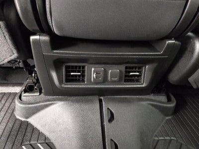 2022 Chevrolet Silverado 1500 LTD 4WD Crew Cab 147 LT w/1LT
