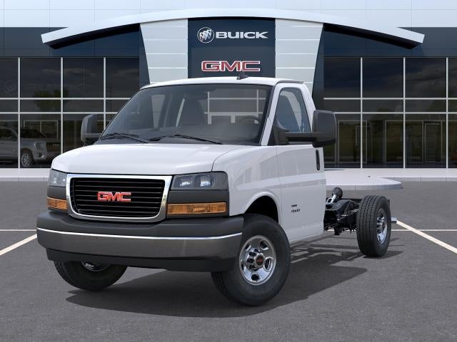 2025 GMC Savana Cutaway 3500 3500 Van 139