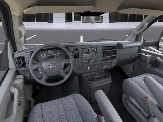 2025 GMC Savana Cutaway 3500 3500 Van 139