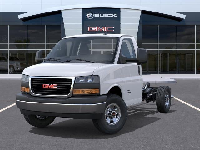 2025 GMC Savana Cutaway 3500 3500 Van 139