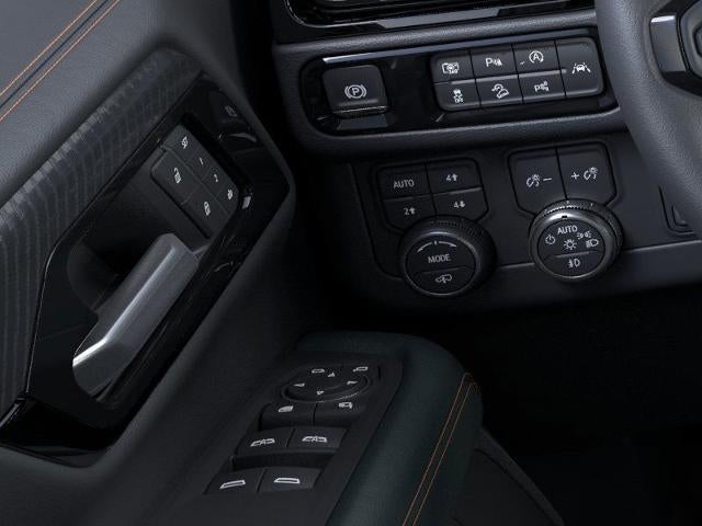 2026 GMC Yukon 4WD 4dr AT4