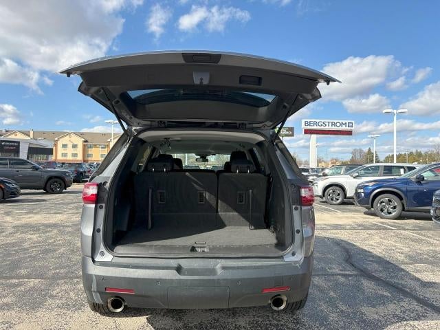 2020 Chevrolet Traverse FWD 4dr LS w/1FL