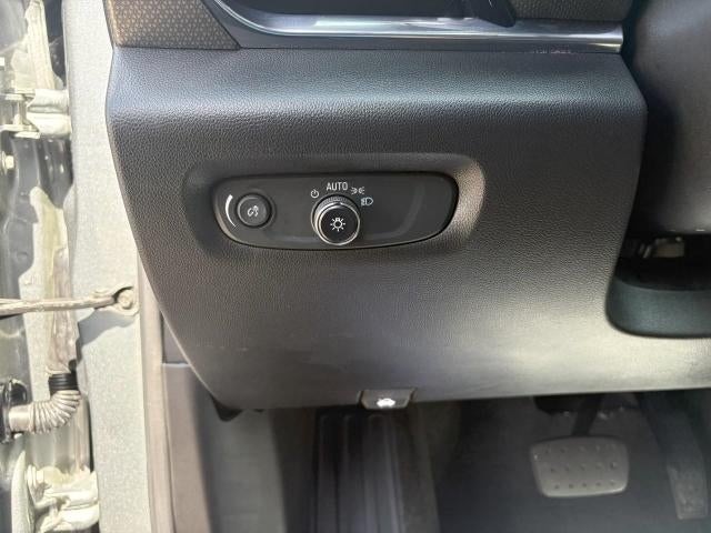 2023 Chevrolet Traverse AWD 4dr Premier