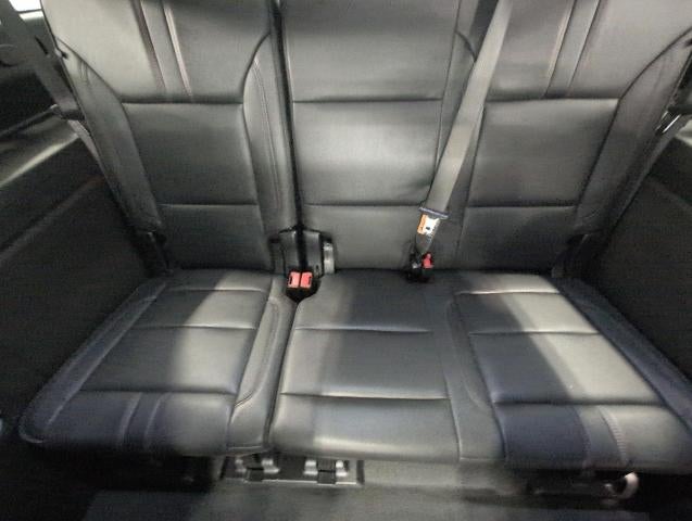 2025 Chevrolet Suburban 4WD 4dr RST