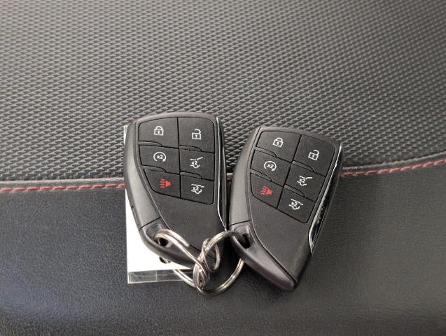 2025 Chevrolet Suburban 4WD 4dr RST