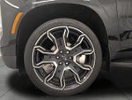 2025 Chevrolet Suburban 4WD 4dr RST
