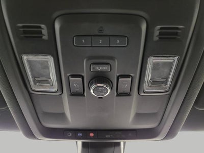2021 Chevrolet Suburban 4WD 4dr High Country