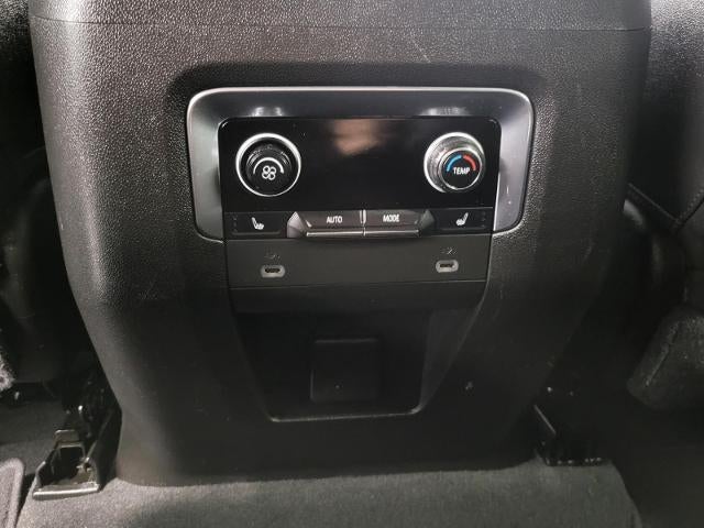 2021 Chevrolet Suburban 4WD 4dr High Country