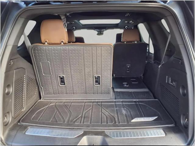 2023 Chevrolet Tahoe 4WD 4dr High Country