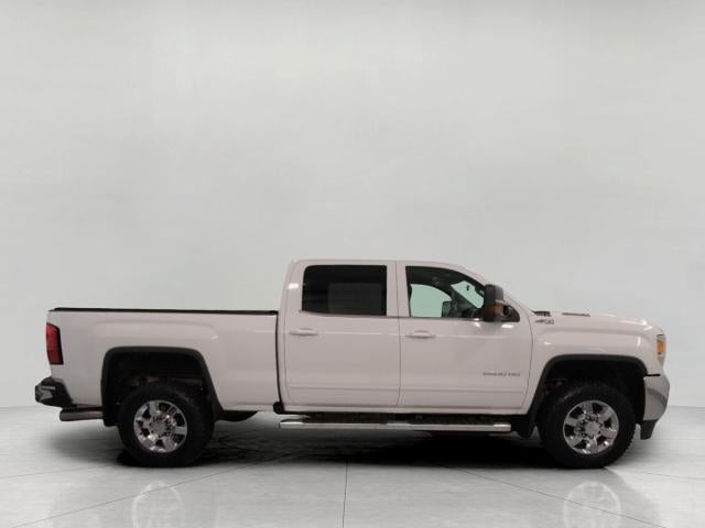 2019 GMC Sierra 2500 HD 4WD Crew Cab 153.7 SLE