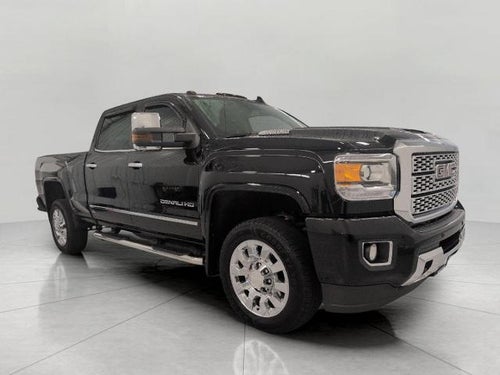 2019 GMC Sierra 2500 HD 4WD Crew Cab 153.7 Denali