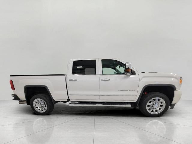 2018 GMC Sierra 2500 HD 4WD Crew Cab 153.7 Denali