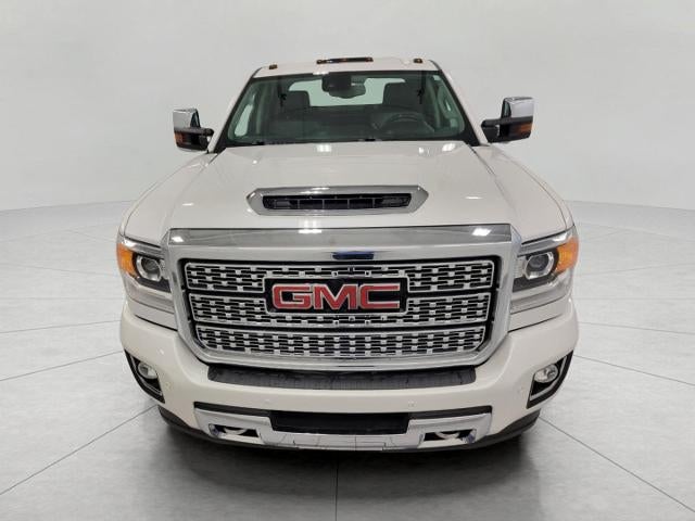 2018 GMC Sierra 2500 HD 4WD Crew Cab 153.7 Denali