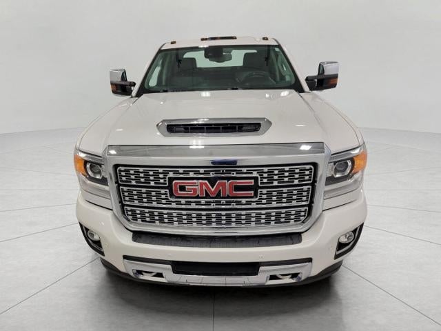 2018 GMC Sierra 2500 HD 4WD Crew Cab 153.7 Denali