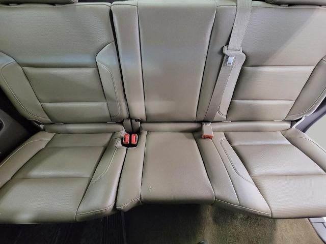 2015 GMC Sierra 2500 HD 4WD Double Cab 144.2 SLT