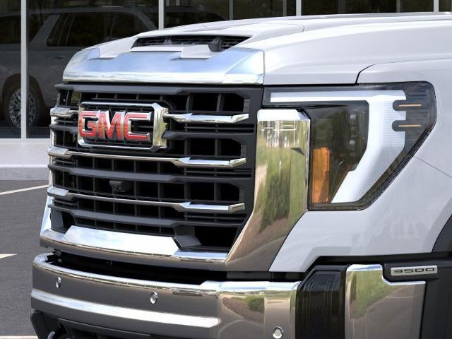 2026 GMC Sierra 3500 HD 4WD Reg Cab 142 SLE