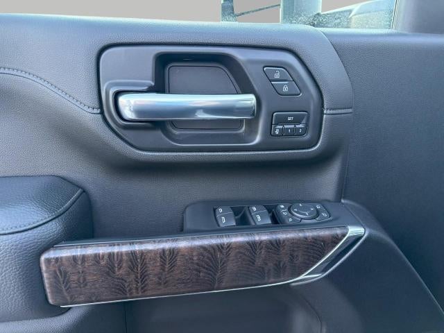 2023 GMC Sierra 2500 HD 4WD Crew Cab 159 Denali