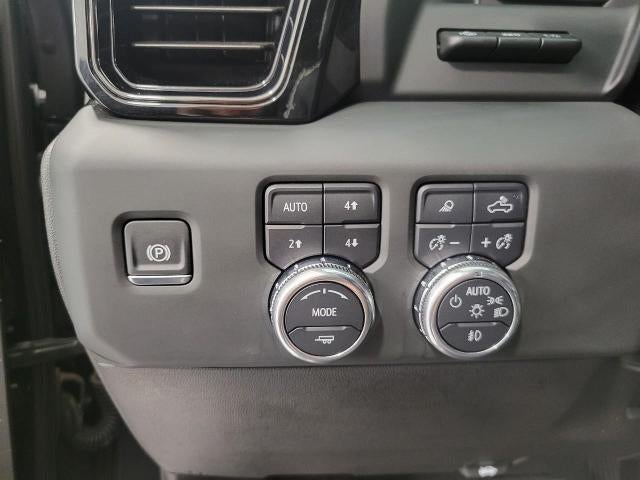 2024 GMC Sierra 2500 HD 4WD Crew Cab 159 AT4X