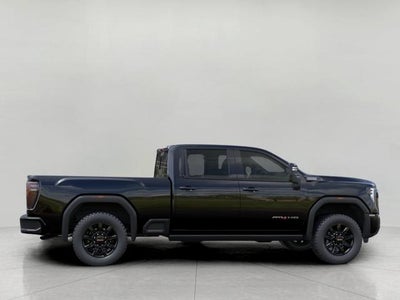 2026 GMC Sierra 2500 HD 4WD Crew Cab 159 AT4