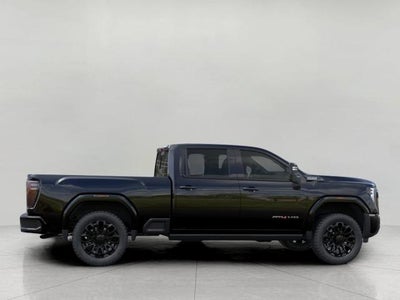 2026 GMC Sierra 2500 HD 4WD Crew Cab 159 AT4