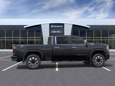 2026 GMC Sierra 2500 HD 4WD Crew Cab 159 Denali