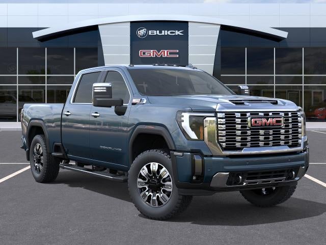 2026 GMC Sierra 2500 HD 4WD Crew Cab 159 Denali
