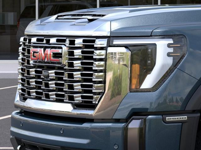 2026 GMC Sierra 2500 HD 4WD Crew Cab 159 Denali