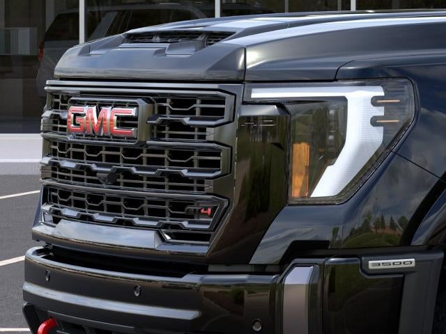 2026 GMC Sierra 3500 HD 4WD Crew Cab 159 AT4