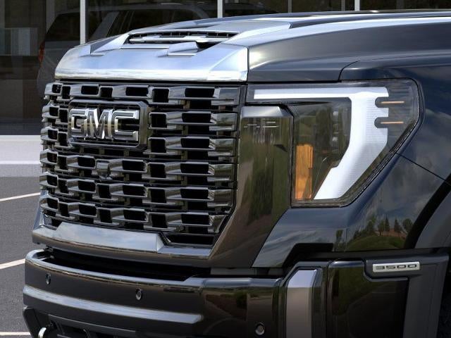 2026 GMC Sierra 3500 HD 4WD Crew Cab 159 Denali Ultimate