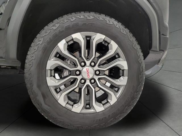 2024 GMC Canyon 4WD Crew Cab Denali