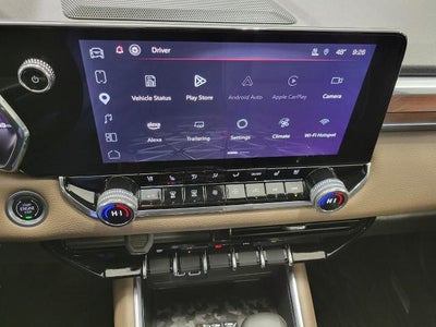 2024 GMC Canyon 4WD Crew Cab Denali