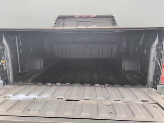 2022 GMC Sierra 1500 Limited 4WD Crew Cab 147 AT4