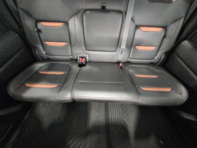 2022 GMC Sierra 1500 Limited 4WD Crew Cab 147 AT4
