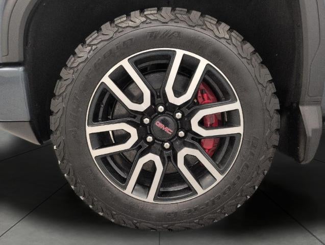 2022 GMC Sierra 1500 Limited 4WD Crew Cab 147 AT4