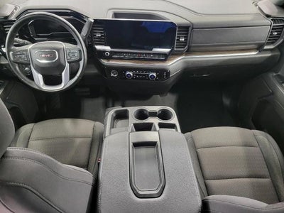 2024 GMC Sierra 1500 4WD Crew Cab 147 Elevation w/3VL