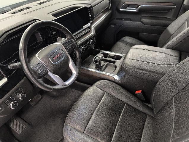 2023 GMC Sierra 1500 4WD Crew Cab 147 SLT