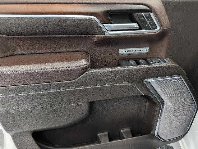 2024 GMC Sierra 1500 4WD Crew Cab 147 Denali