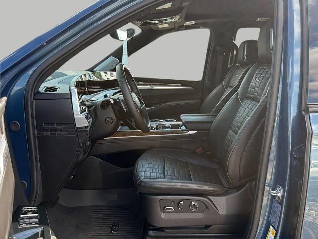 2025 Cadillac Escalade ESV 4WD 4dr Sport Platinum