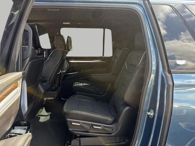 2025 Cadillac Escalade ESV 4WD 4dr Sport Platinum