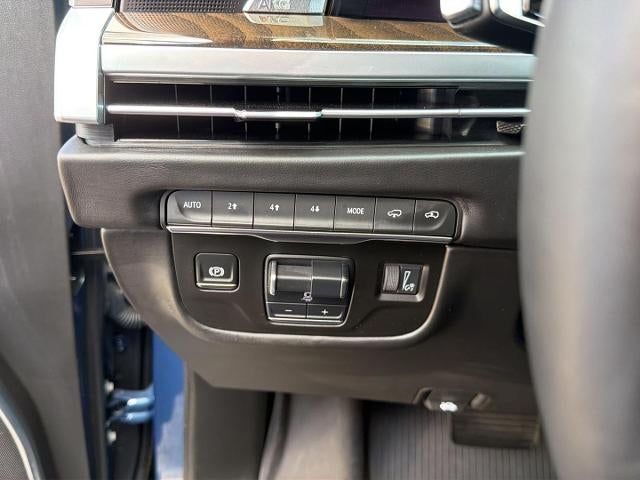 2025 Cadillac Escalade ESV 4WD 4dr Sport Platinum