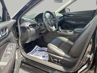 2022 Nissan Altima 2.5 SR AWD Sedan